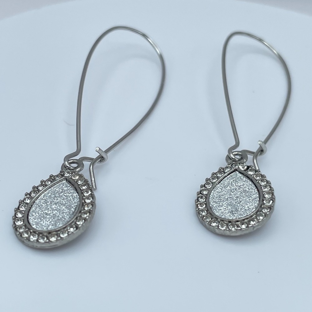 Vintage 90s Silver Tone Teardrop Dangle Earrings Glitter Clear Rhinestone Boho